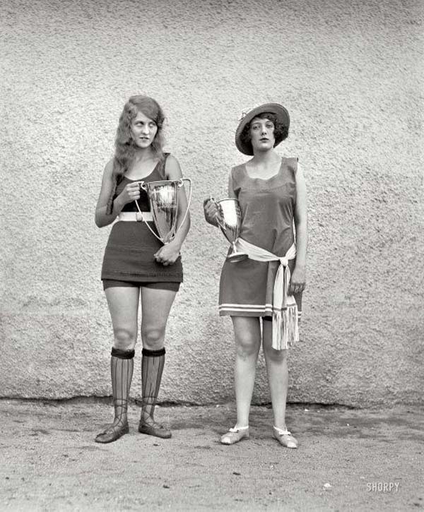 Beauty pageant winners circa 1922