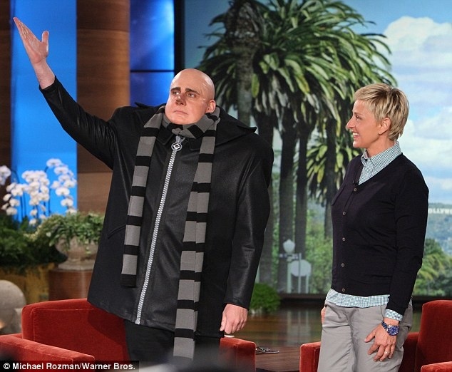 Steve Carell Turns Up To Ellen Interview Dressed As Gru From Despicable Me 2